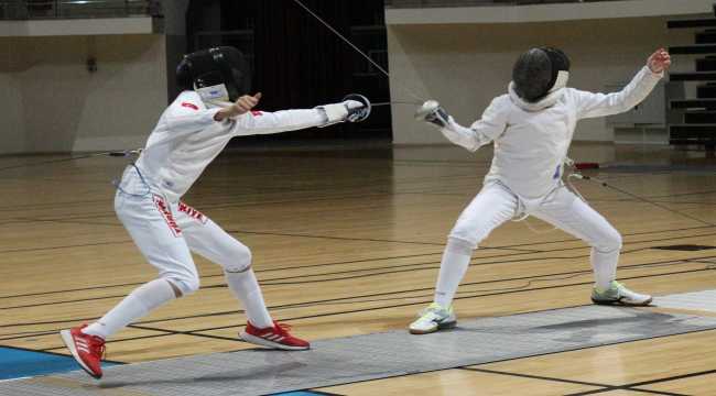 Eskrimde 10-12-14 Yaş Altı Epe Açık Turnuvası, Konya'da başladı