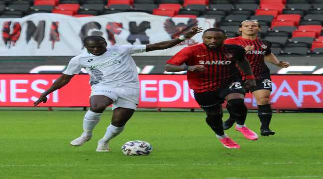 Gaziantep FK-İttifak Holding Konyaspor Maçı