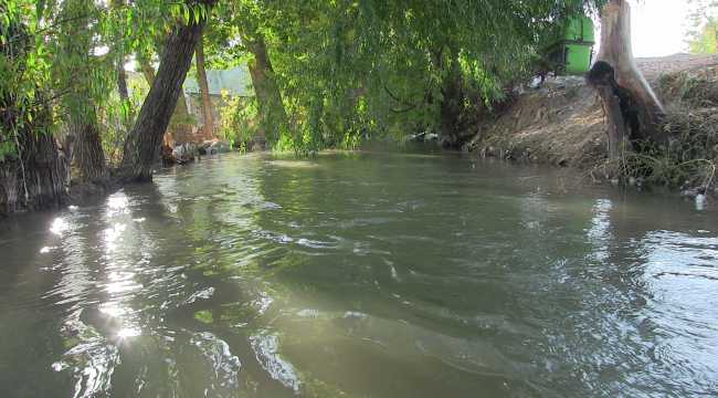 Keşkül Yardım Derneği'nden öğrencilere tablet desteği
