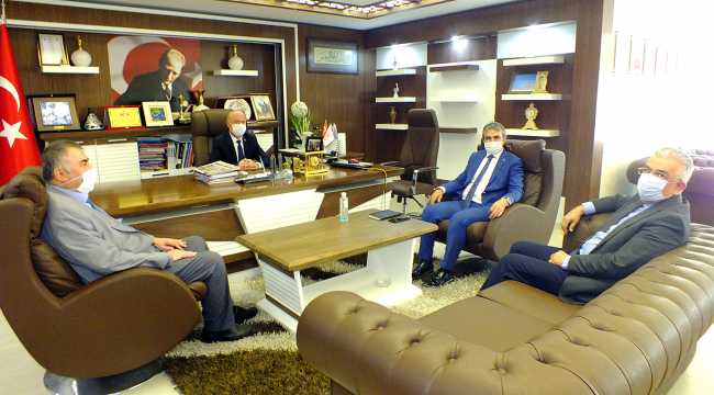 Kırıkkale Ticaret ve Sanayi Odasından öğrencilere tablet desteği