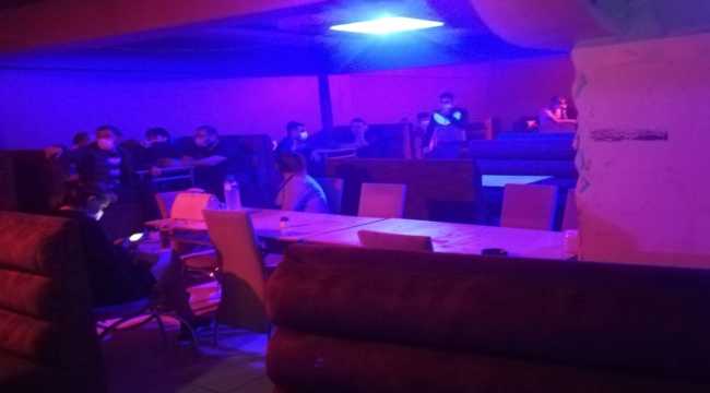 Konya'da eğlence mekanlarındaki 111 kişiye ceza kesildi