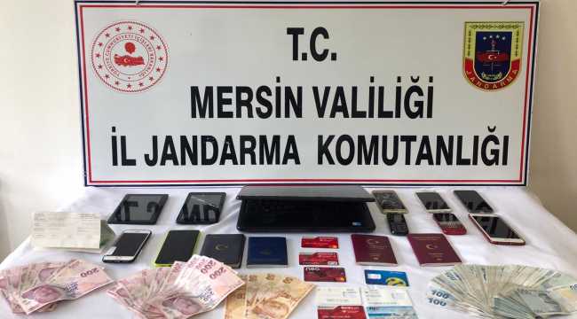 Mersin ve Adana'da sosyal medyadan dolandırıcılık yapan 3 zanlı tutuklandı