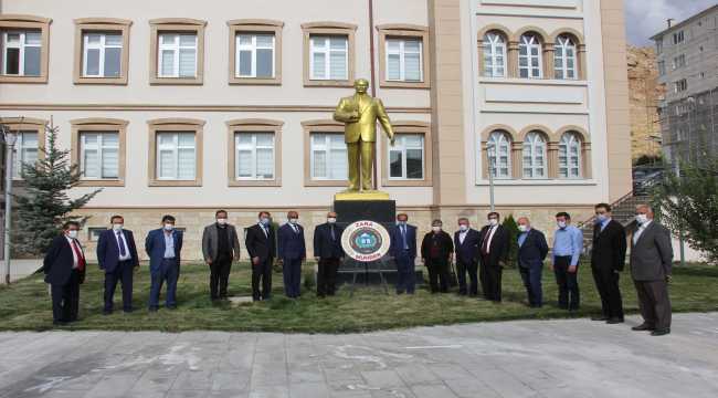 Sivas'ta Muhtarlar Günü kutlandı 