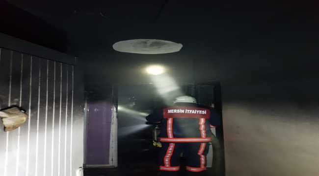 Tarsus'ta tek katlı evde çıkan yangın söndürüldü