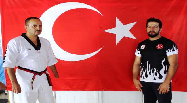 Tek eliyle tutunduğu tekvandoda tek hedefi milli takım