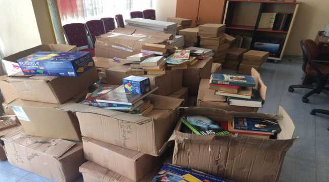 Ulaş'ta Muhtarlar Derneğinden öğrencilere kırtasiye desteği