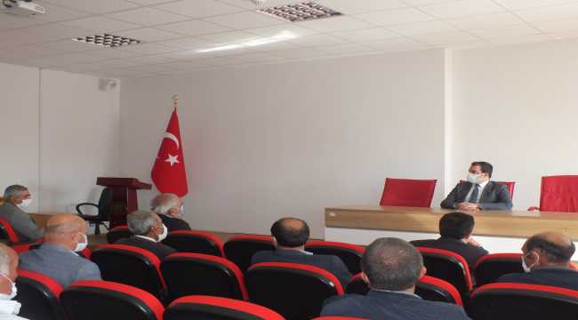 Ulaş'ta muhtarlar toplantısı yapıldı