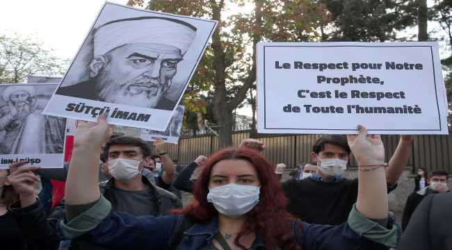 Vatan Partililer, Fransayı protesto etti