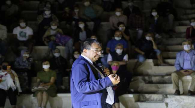 Yazar Hayati İnanç, Antalya'da söyleşiye katıldı