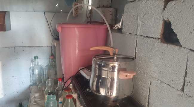 Adana'da 460 litre sahte içki ele geçirildi