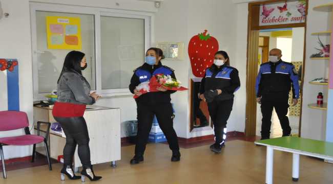 Adana'da şehit polisin öğretmen eşi 24 Kasım'da unutulmadı