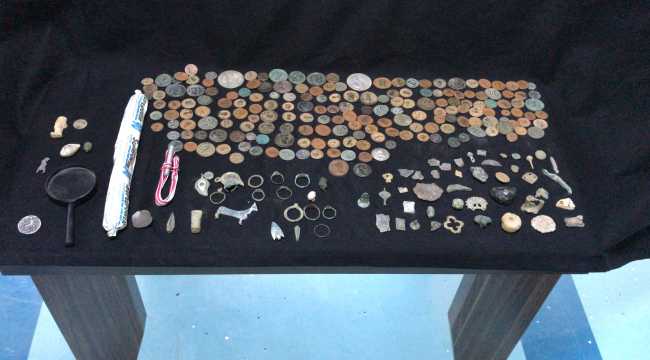 Adana'da tarihi eser kaçakçılığı operasyonu: 2 gözaltı