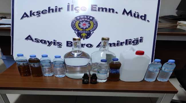 Akşehir'de 20 litre kaçak içki ele geçirildi