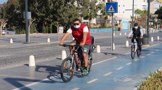 Antalya'da kasımda deniz keyfi