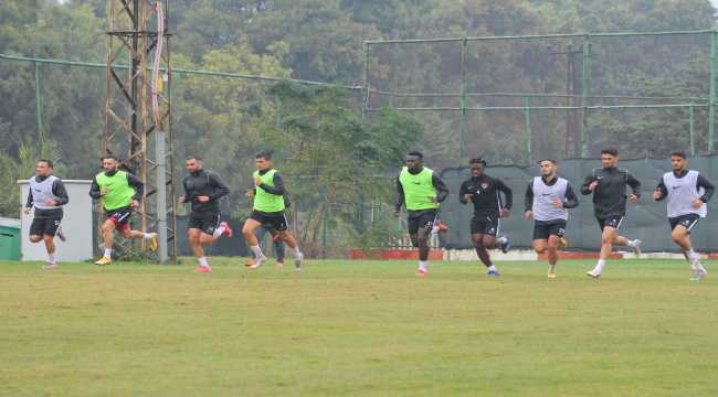 Atakaş Hatayspor, Galatasaray maçı hazırlıklarına başladı