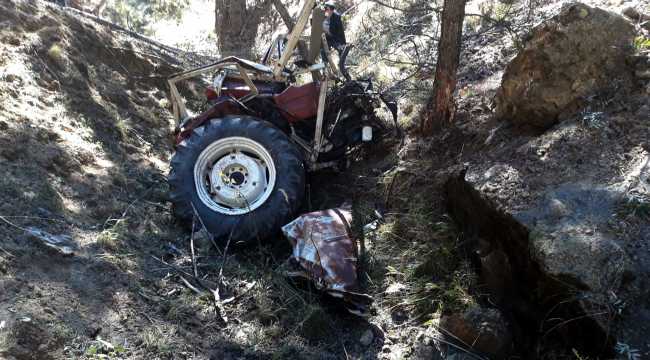Beypazarı'nda traktör uçuruma devrildi: 2 ölü