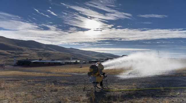 Erciyes'te yapay karlama çalışmaları başladı