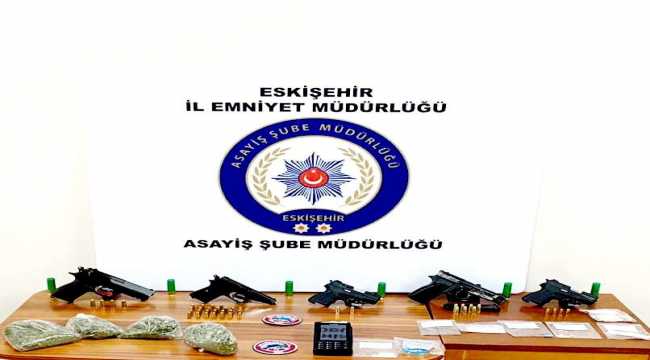 Eskişehir'de asayiş denetiminde 12 şüpheli yakalandı
