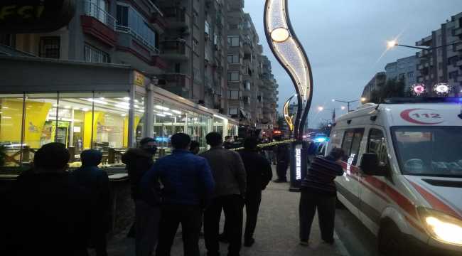 GÜNCELLEME - Mersin'de genç kadını öldürdükten sonra intihara kalkışan güvenlik korucusu kurtarılamadı