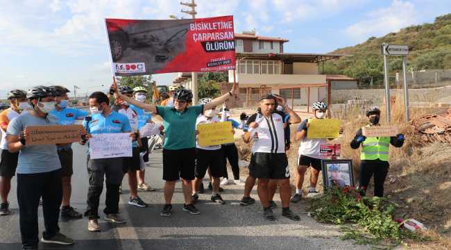 Hatay'da bisikletliler trafik kazalarına dikkat çekmek için eylem yaptı