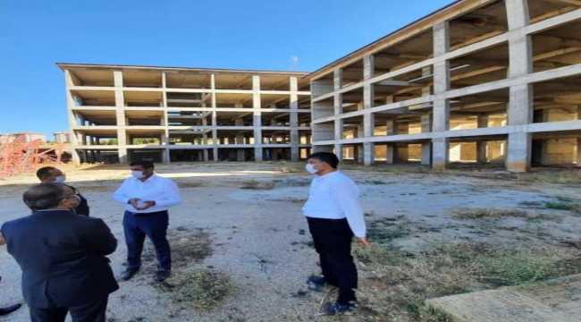 Hüyük Belediye Başkanı Çiğdem yüksekokul binası inşaatını inceledi
