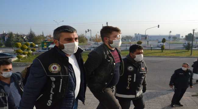 Karaman'da uyuşturucu operasyonunda yakalanan 9 şüpheli adliyeye sevk edildi