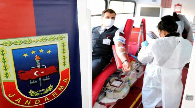 Nevşehir'de jandarmadan kan bağışı
