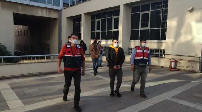 Osmaniye'de uyuşturucu operasyonunda yakalanan 4 zanlıdan 3'ü tutuklandı