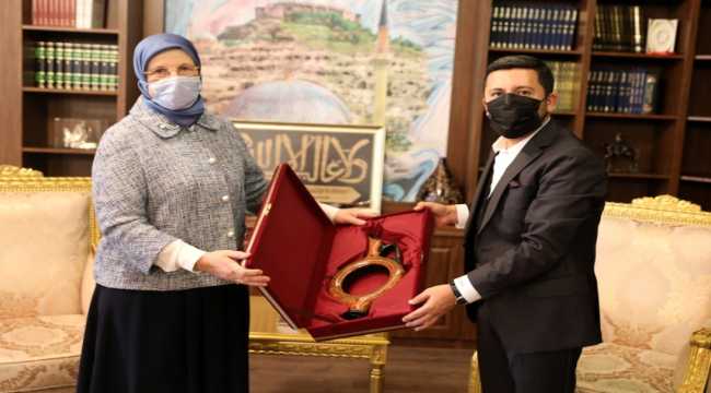 Sema Ramazanoğlu, Başkan Arı'yı ziyaret etti