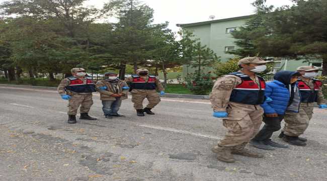 Sivas'ta çaldılar! Malatya'da satamadan tutuklandılar