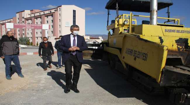 Suşehri'nde KYK yolu asfalta kavuştu 