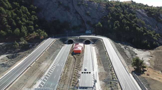 Türk edebiyatçılarının isimleri 