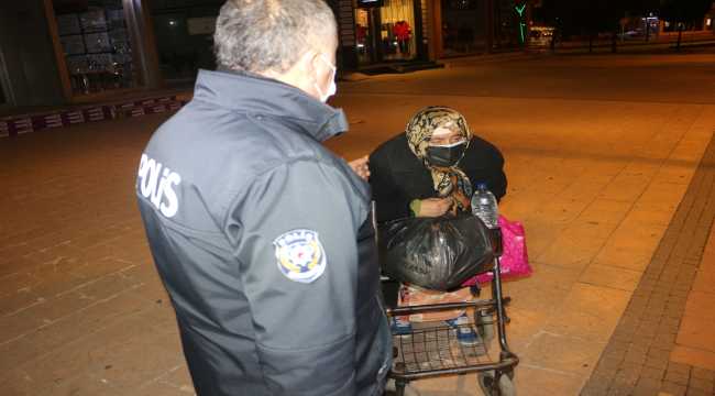 Belediye otobüsüne yetişemedi, Polis sahip çıktı