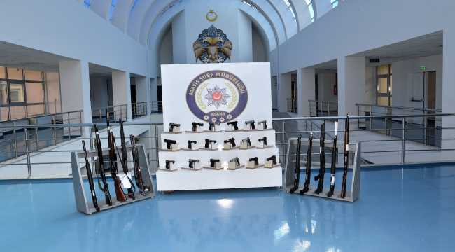 Adana'da polis denetimlerinde 37 silah bulundu