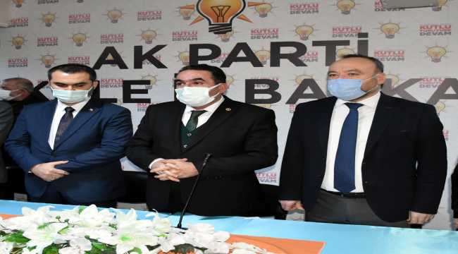 AK Parti Kırıkkale İl Başkanlığında devir teslim töreni