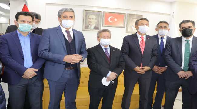 AK Parti Yozgat İl Başkanlığına atanan Başer, görevine başladı