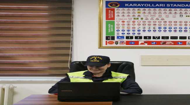 Alanya'da jandarmadan çevrimiçi trafik eğitimi