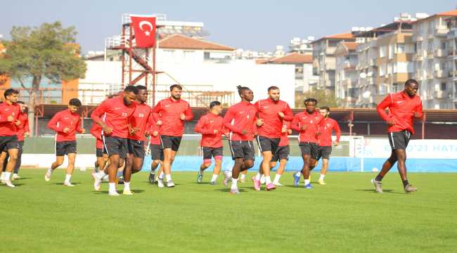 Atakaş Hatayspor, Göztepe maçının hazırlıklarını tamamladı