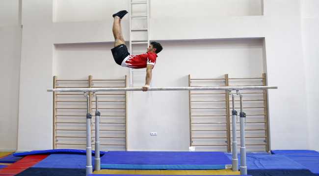 Avrupa Şampiyonası'nda 2 madalya kazanan milli cimnastikçinin hedefi olimpiyatlar
