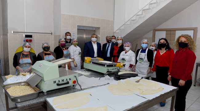 Başkan Uysal'dan Antalya Kadın Girişimi Kooperatifi'ne ziyaret