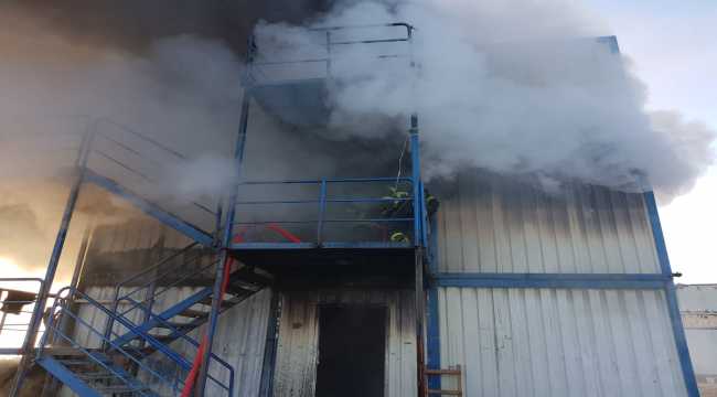 İşçilerin kaldığı konteynerde yangın çıktı