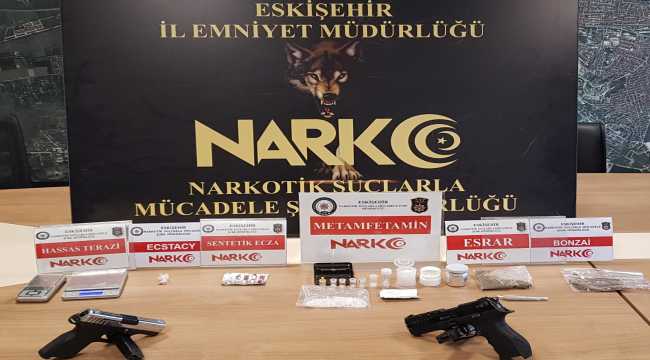 Eskişehir'de uyuşturucu operasyonunda 3 şüpheli yakalandı