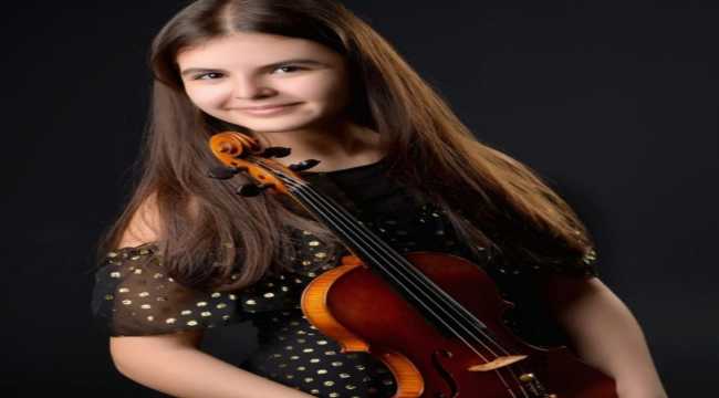 Lise öğrencisine uluslararası müzik yarışmasında ödül