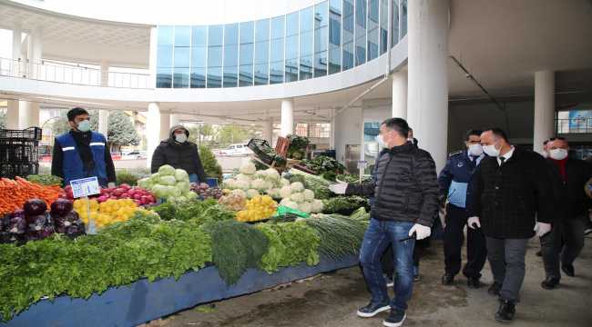 Gölbaşı Belediyesi cadde ve sokaklarda temizlik ve denetim çalışmalarını sürdürdü