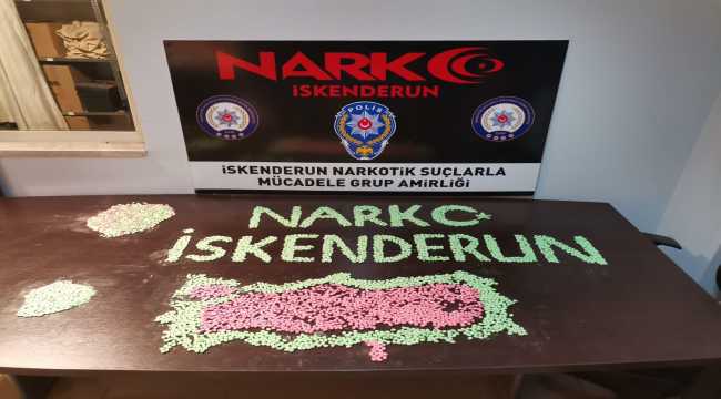 Hatay'da duvara gizlenmiş 5 bin 147 uyuşturucu hap ele geçirildi