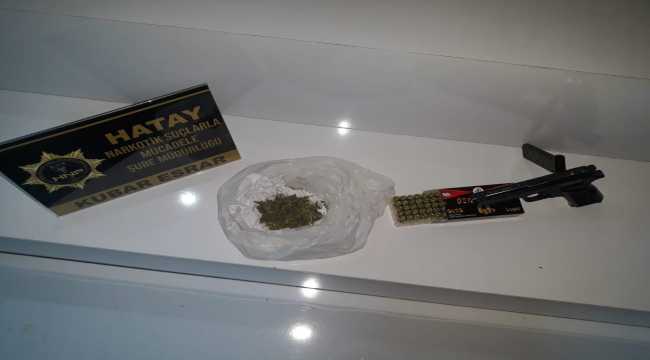 Hatay'da uyuşturucu operasyonlarında 3 kişi gözaltına alındı