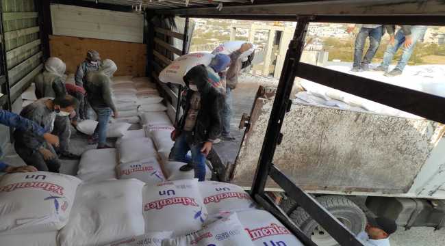 İdlib'e 6 tır insani yardım gönderildi