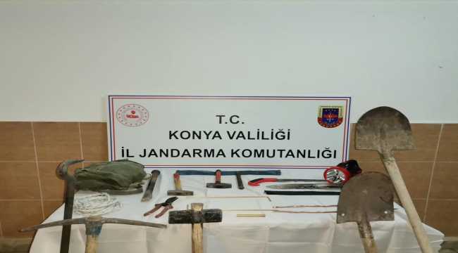 İsaura Antik Kenti'nde kaçak kazı yapan 7 kişi suçüstü yakalandı