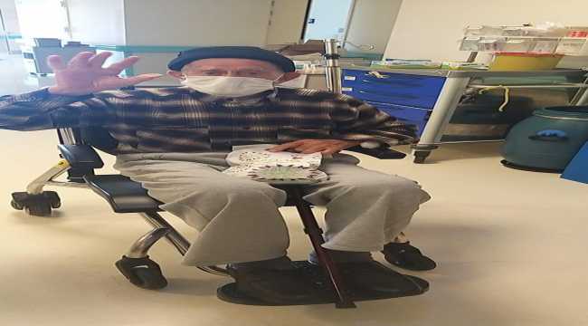 96 yaşındaki adam koronavirüsü yendi