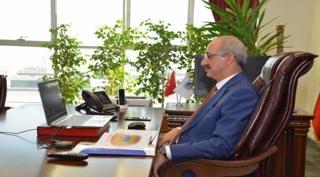 KAEÜ Rektörü Prof. Dr. Vatan Karakaya: 